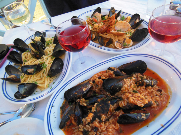 Greek Mussels