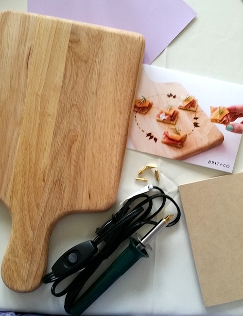 Brit+Co Wood-Burnt Serving Board Kit