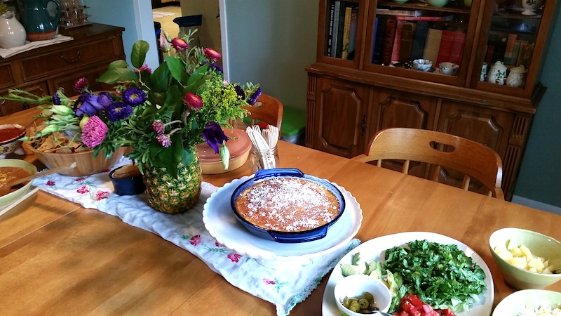 Pineapple Party Table