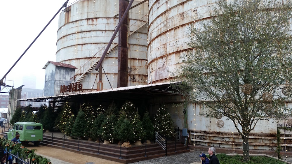 magnolia-market-waco-tx-outdoors